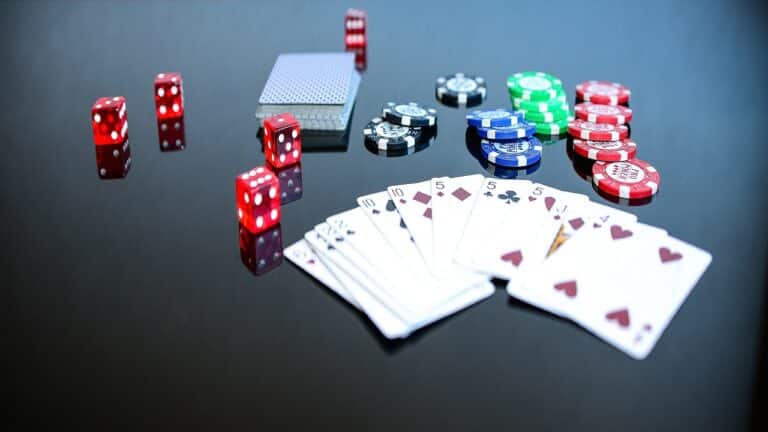 Comment bien débuter au Poker ?
