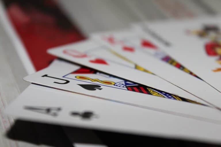 Les considérations relatives aux stratégies avancées du poker