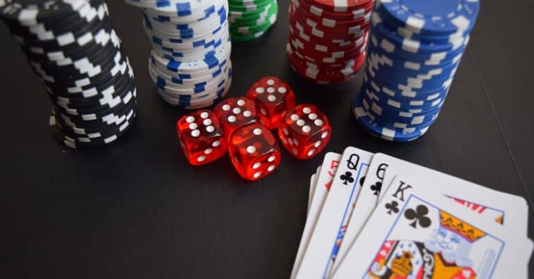 Pourquoi participer aux compétitions multi-fréquentielles de poker ?