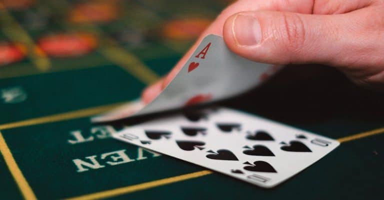 Comment gagner au poker en ligne avec des stratégies efficaces ?