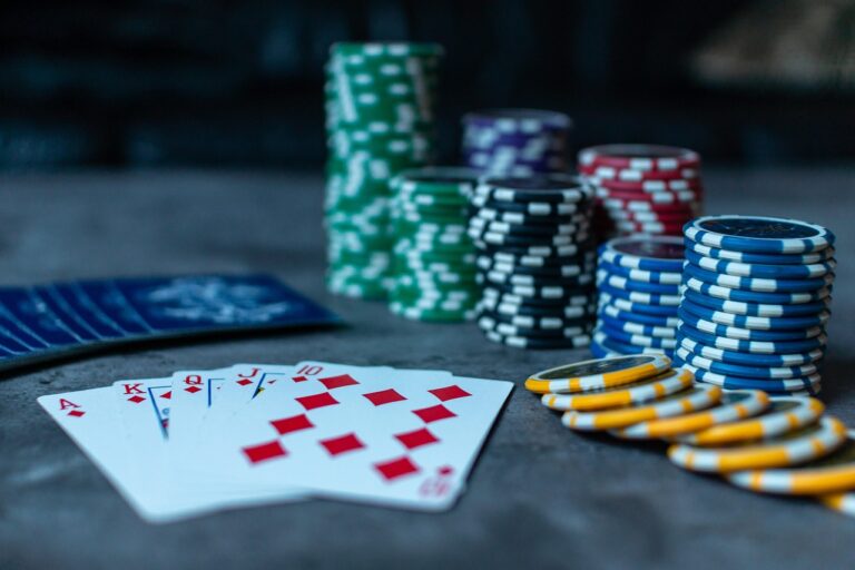 Le poker responsable : quels sont les enjeux ?