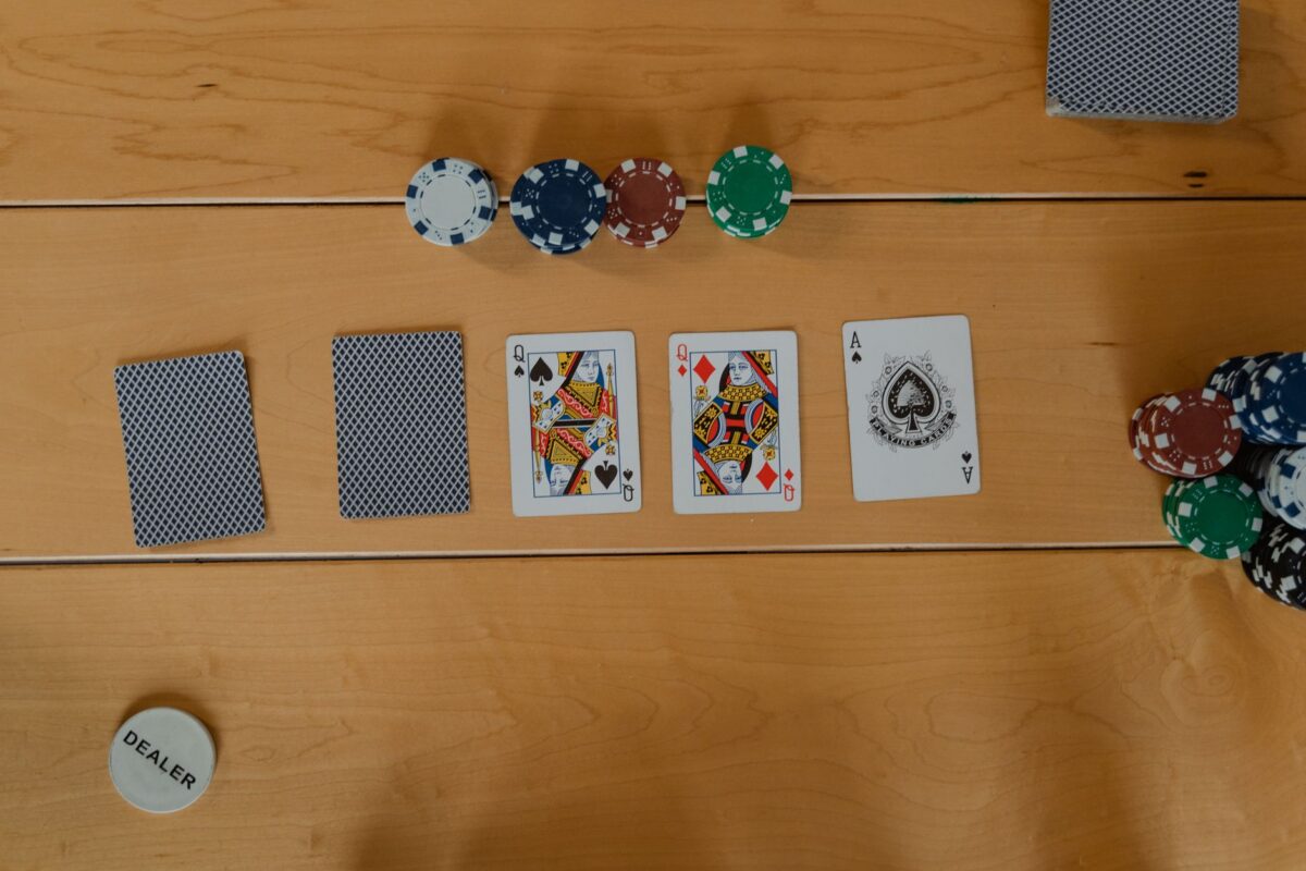 Pierre Neuville, figure belge du poker, est mort à 83 ans